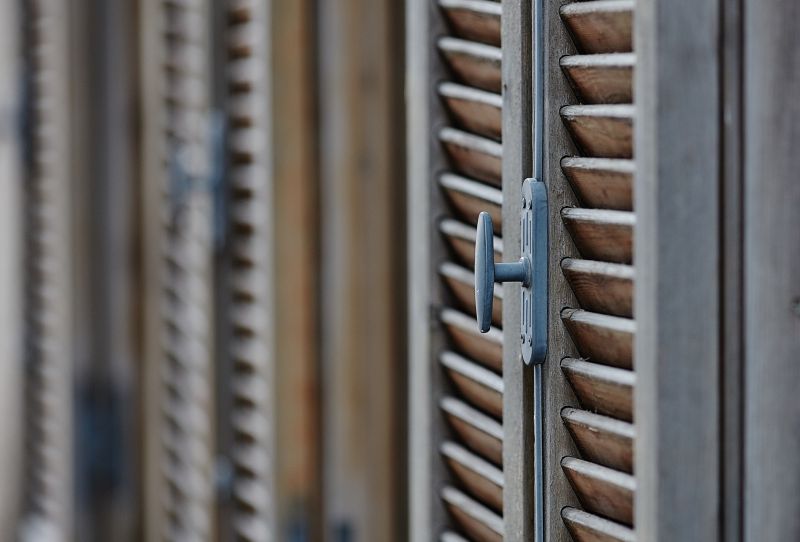 Shutter Handle Repair